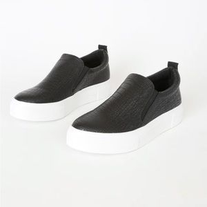 Cassay Black Crocodile-Embossed Platform Slip-On Sneakers